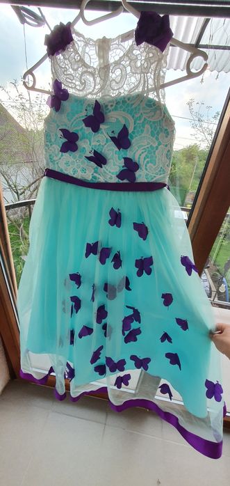 Rochite elegante 7-8 ani