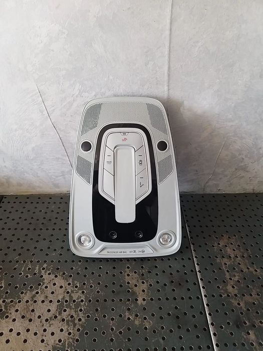 Plafoniera fata audi a4 b9 8w 4k0947135b
