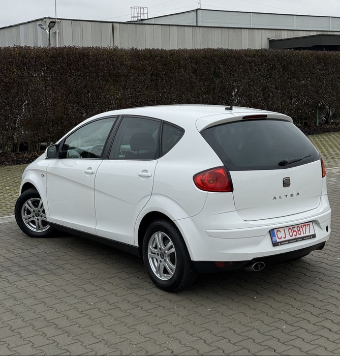 * Vând Seat Altea * 1.9 TDI * FACELIFT * 2009 * BLS * Carte service *