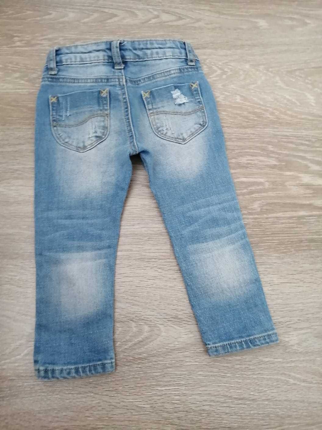 продам детские джинсы