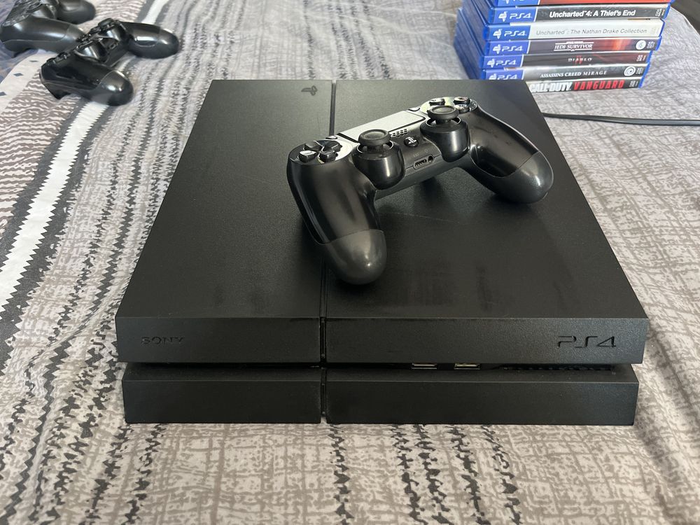 Play Station 4 1TB