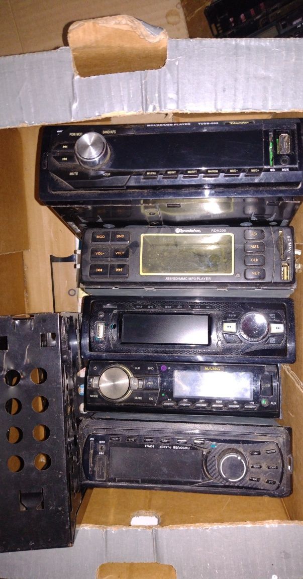 Авторадио касетофон, Blaupunkt soni,grundug,philips,ford ,volvo, tiat