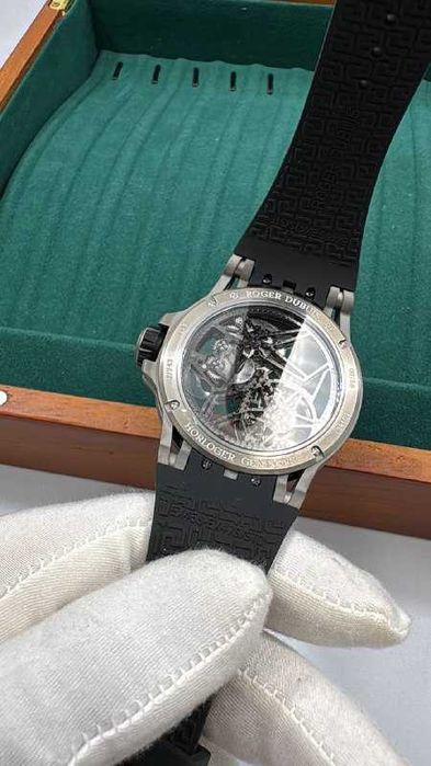 Roger Dubuis Excalibur Spider Skeleton Flying Tourbillon