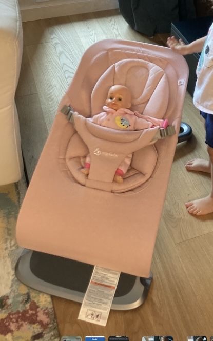 Шезлонг Ergobaby Evolve 3 в 1 розов