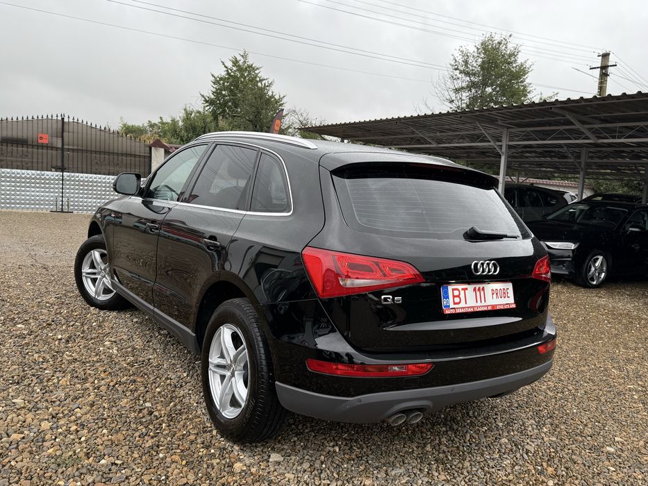 Audi Q5 Ambiente / 2.0 TDI 143 CP Euro 5 / 2010 / 4x4 Quattro / 9.999€