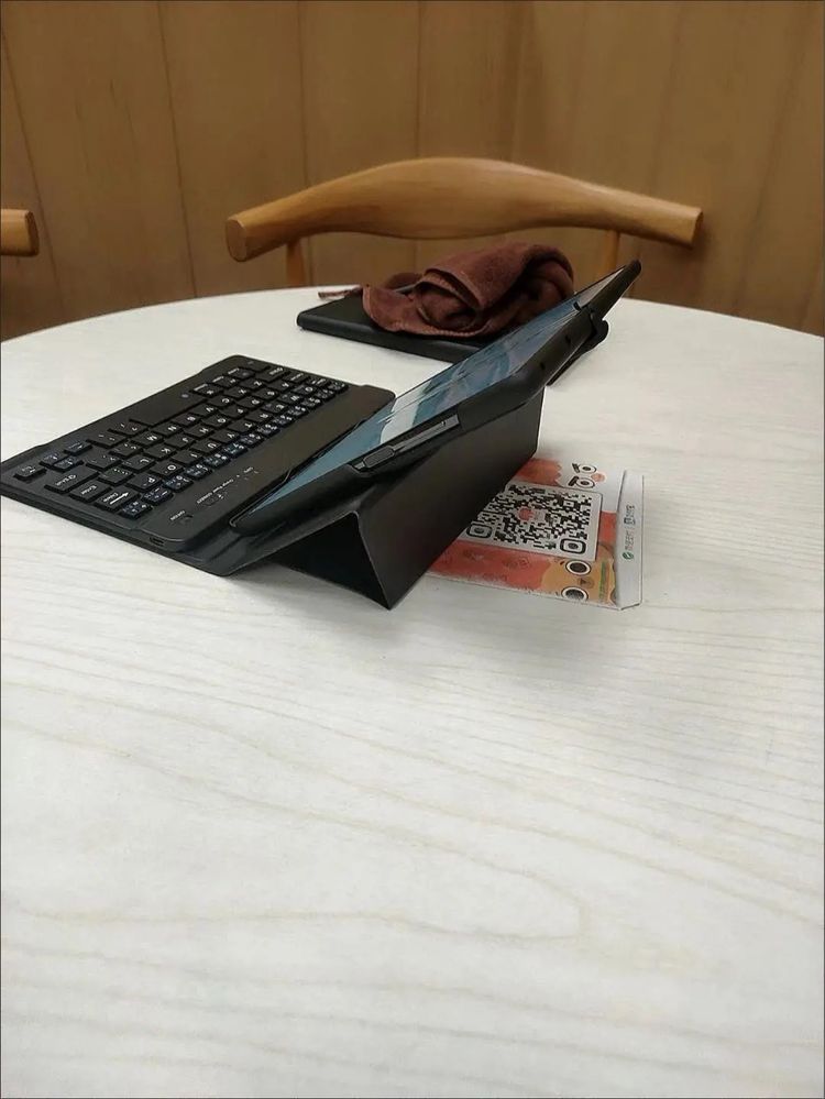 Клавиатура для Samsung Fold (2, 3, 4, 5, 6)