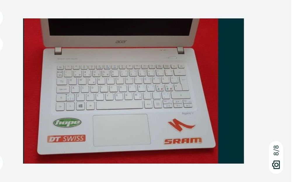 Laptop i3 perfect funcțional 14 inc