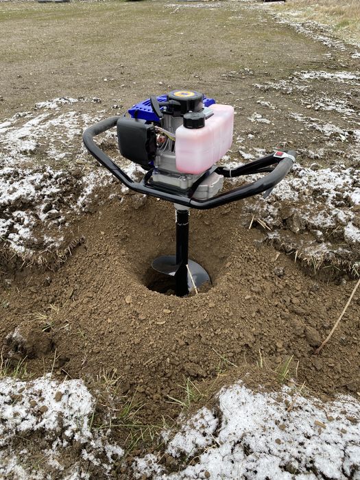 Inchiriez masinuta tuns iarba, motoburghiu, motocoasa