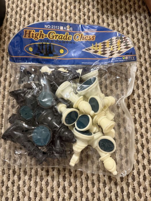 Отдам детские игрушки