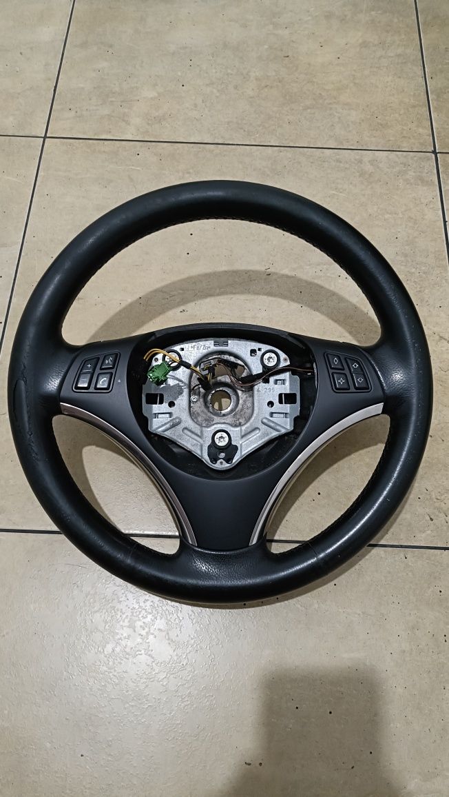 Piese BMW E60 E90 Cotiera, Triple ,Stopuri, Volan ,Difuzoare
