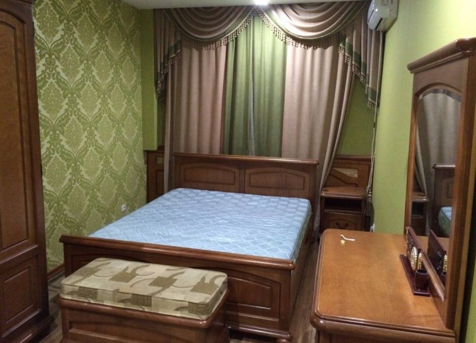 Срочно Продаётся Ц2 2/7/9 с мебелью техникой ремонт хороший !