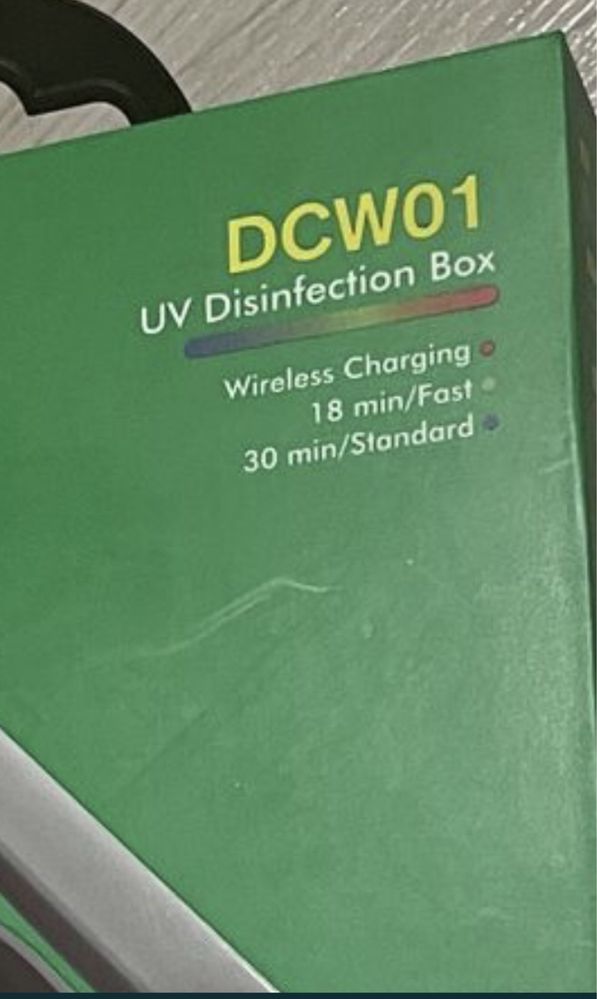 sterilizator UV pt telefon sau obiecte si charger wifi; Hoco DCW01
