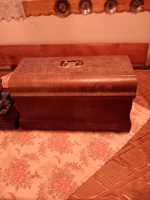 Стара шевна машина