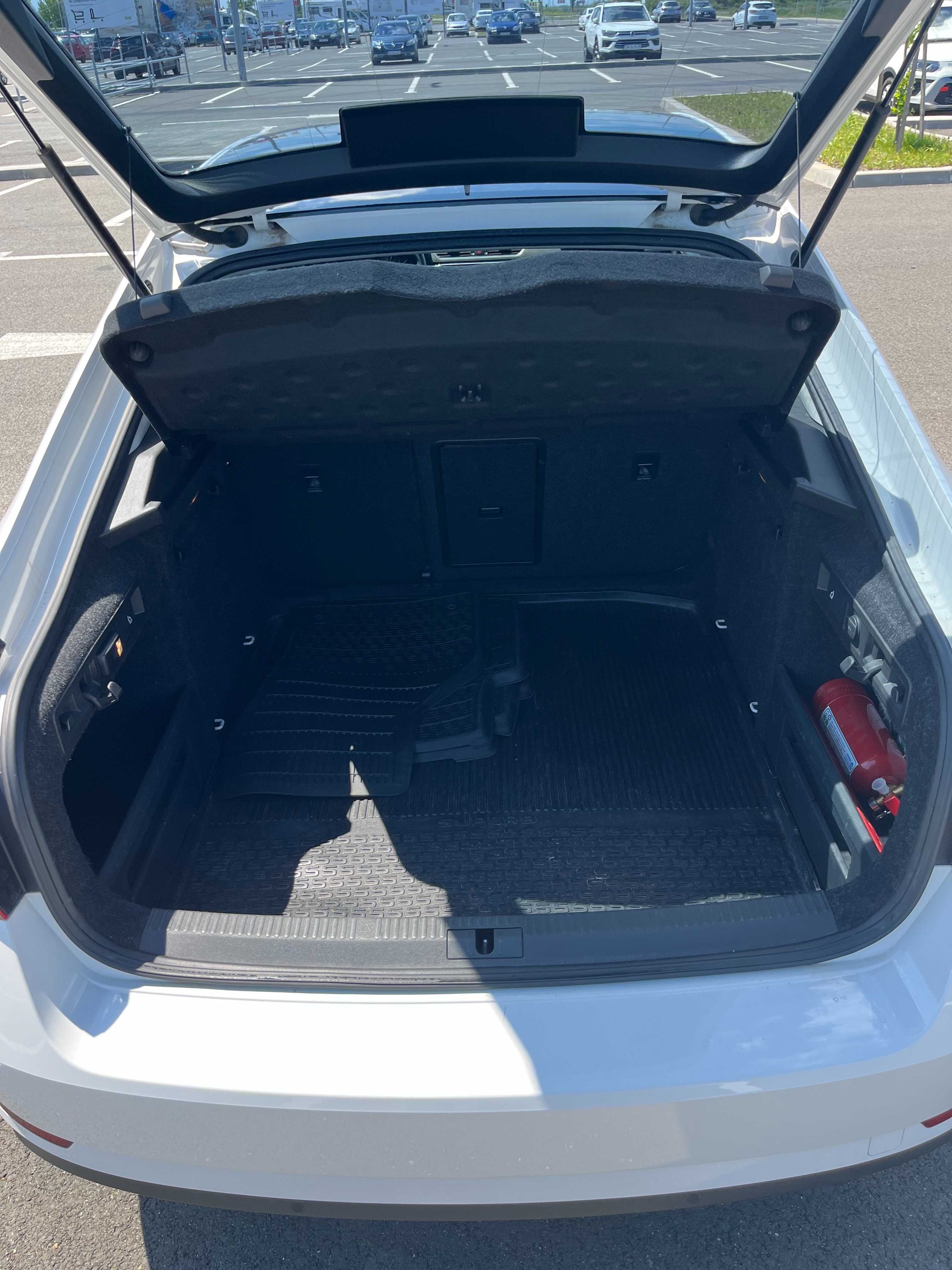 Skoda Superb 2.0 Diesel 2019 Euro 6. Stare foarte buna. Unic sofer.