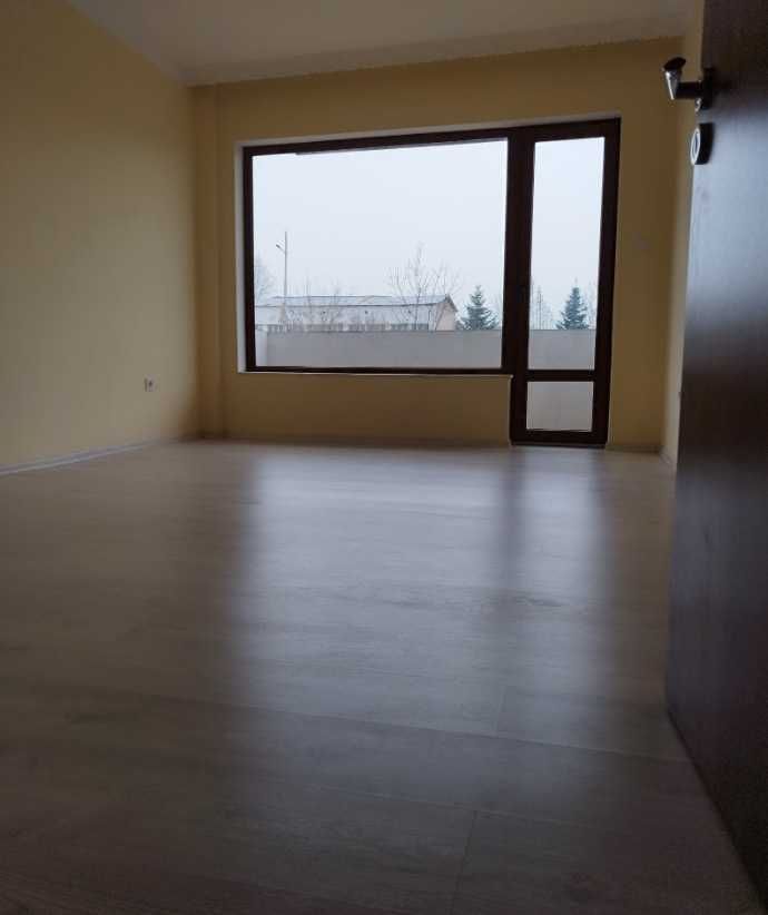 Продава се Тристаен апартамент в Пловдив, Тракия - 68 кв.м за 1633 €/кв.м - Снимка #1