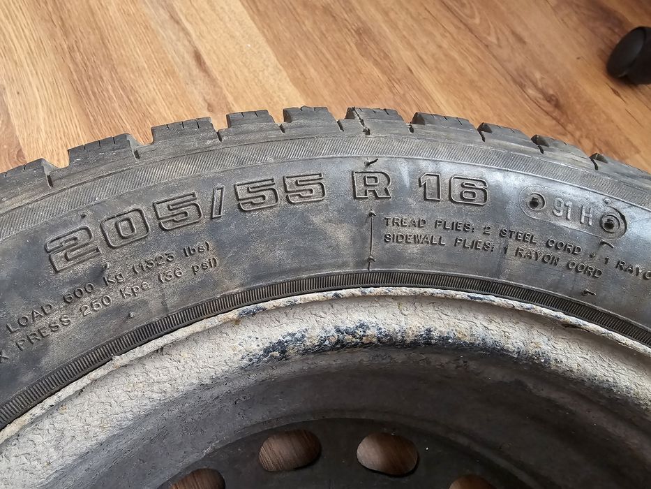 Roata rezerva 205/55 R16 , de iarna