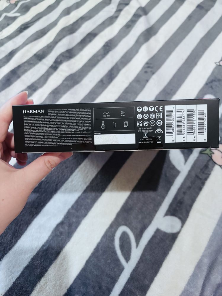 JBL TUNE 510 белый цвет новые
