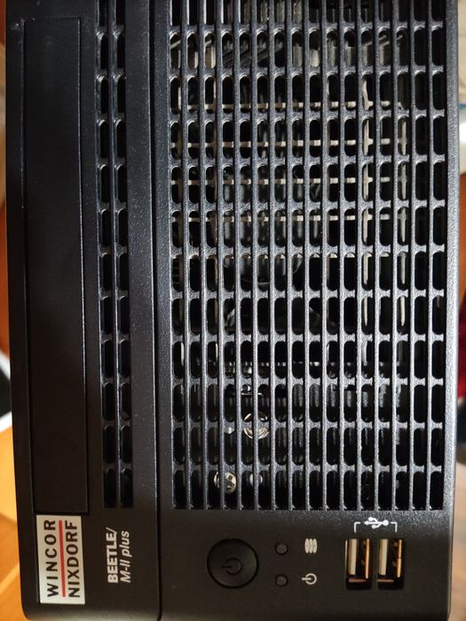 Unitate și display cu touchscreen