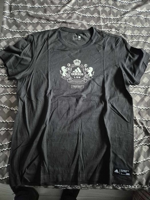 Tricou adidas marimea M