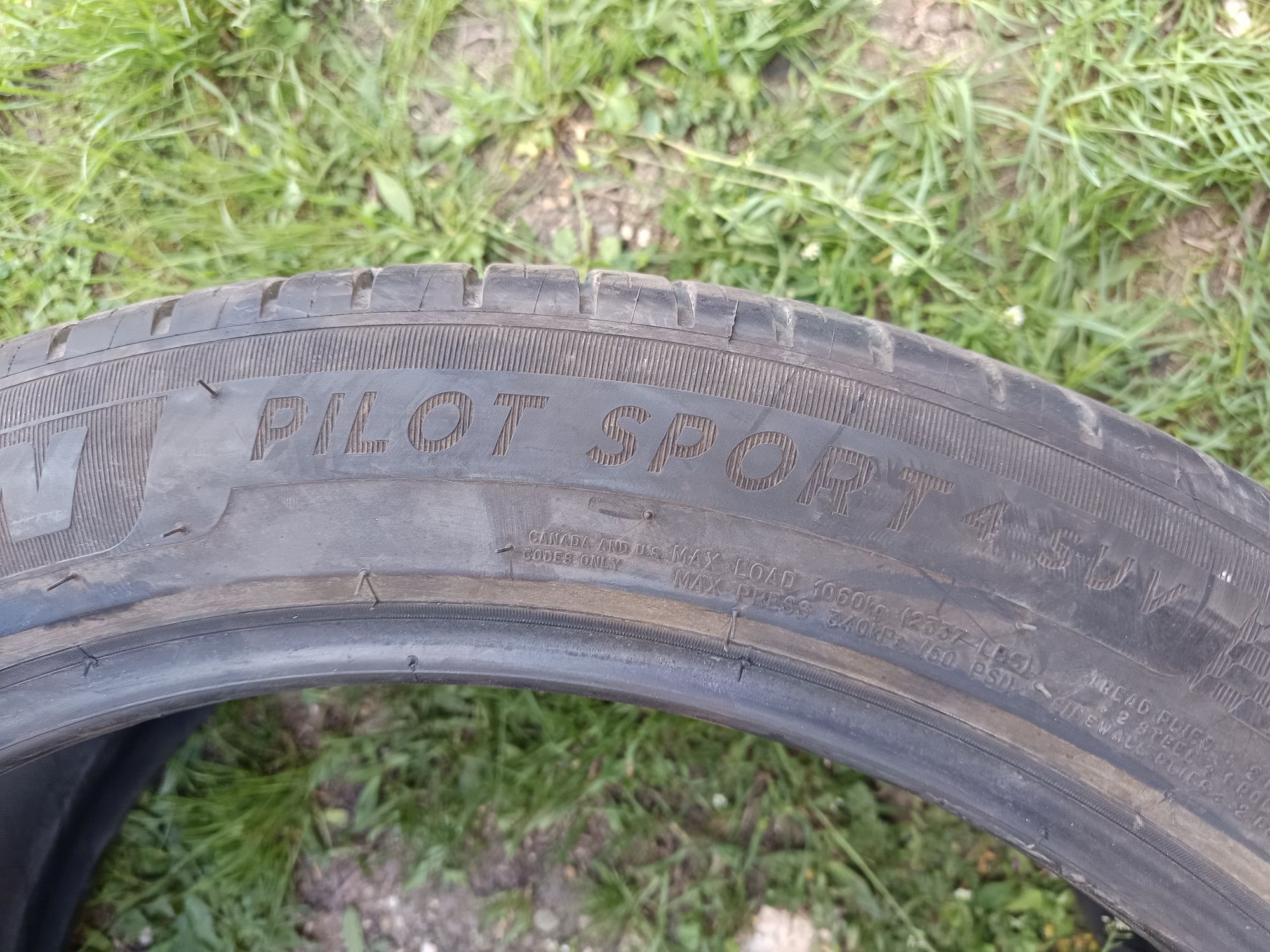 2бр.Летни гуми 285/40R22-Michelin Pilot Sport 4