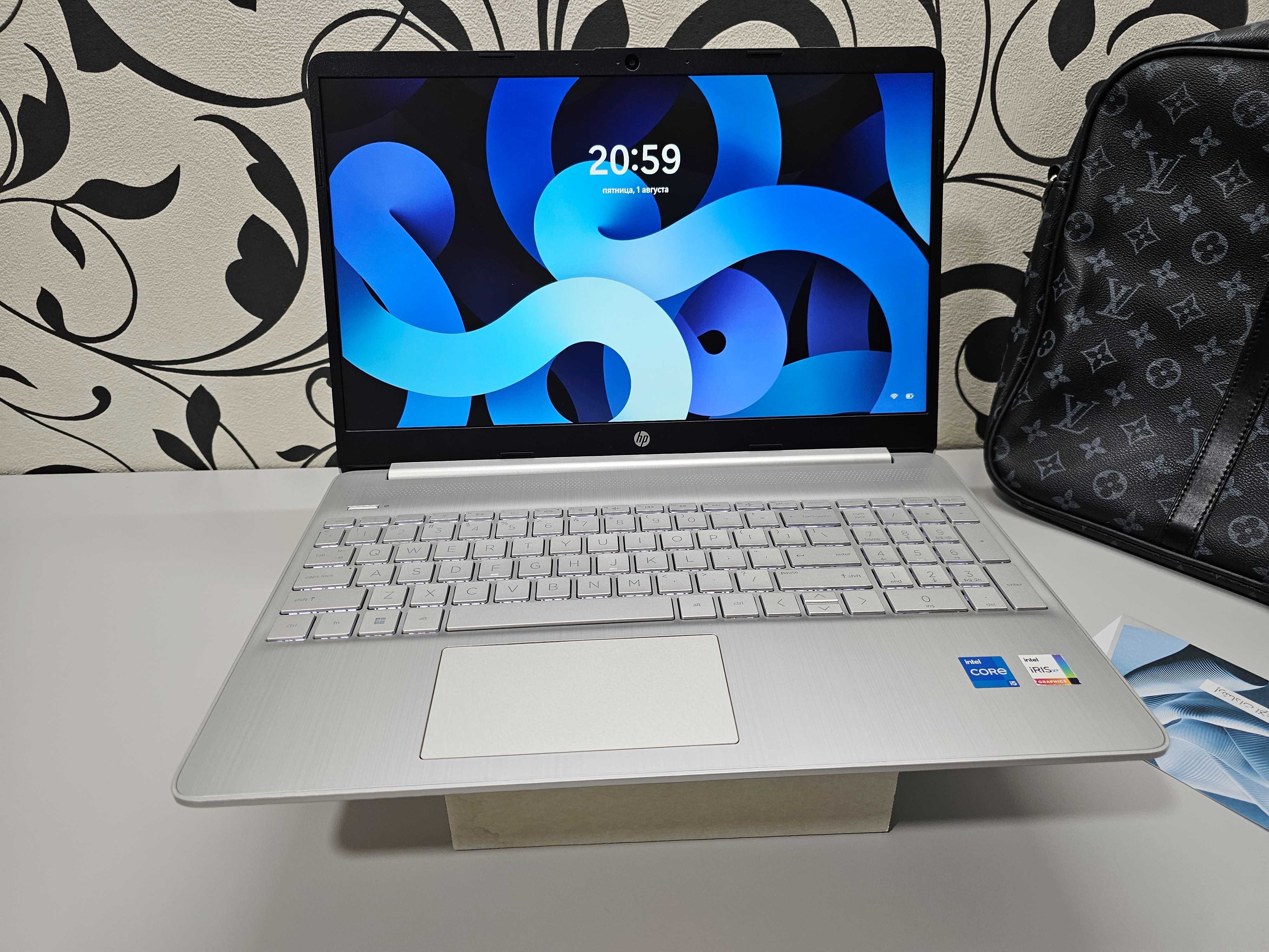 ПРОДАМ HP Laptop 15S 2025 Ноутбук Core™i5-1235U/8GB/512SSD/15.6"FullHD