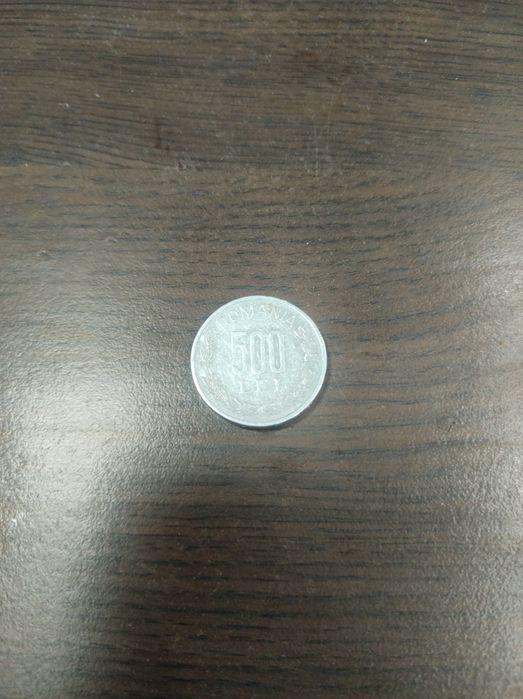 Monedă 500 lei din anul 2000
