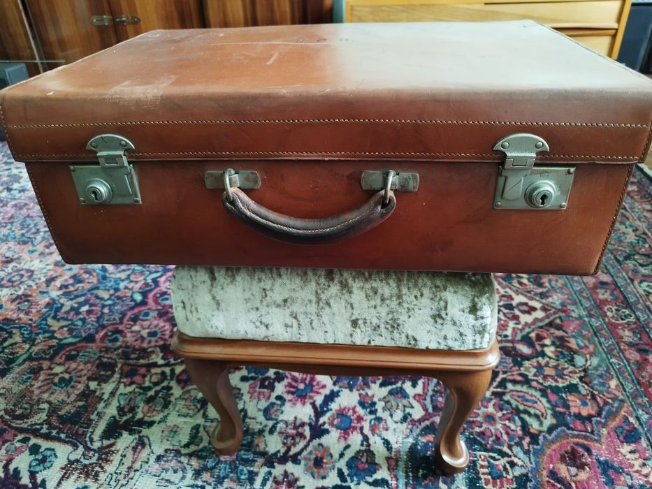 Чемодан винтажный Английский