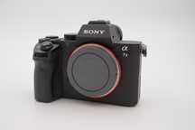 Sony A7II – Full Frame impecabil | Doar 7500 cadre | 0 secunde filmare