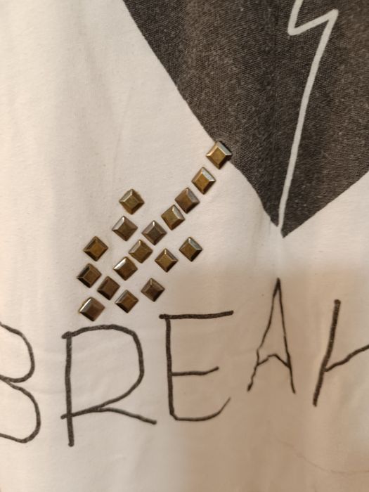 Tricou alb șic decoltat la spate măsura S/M