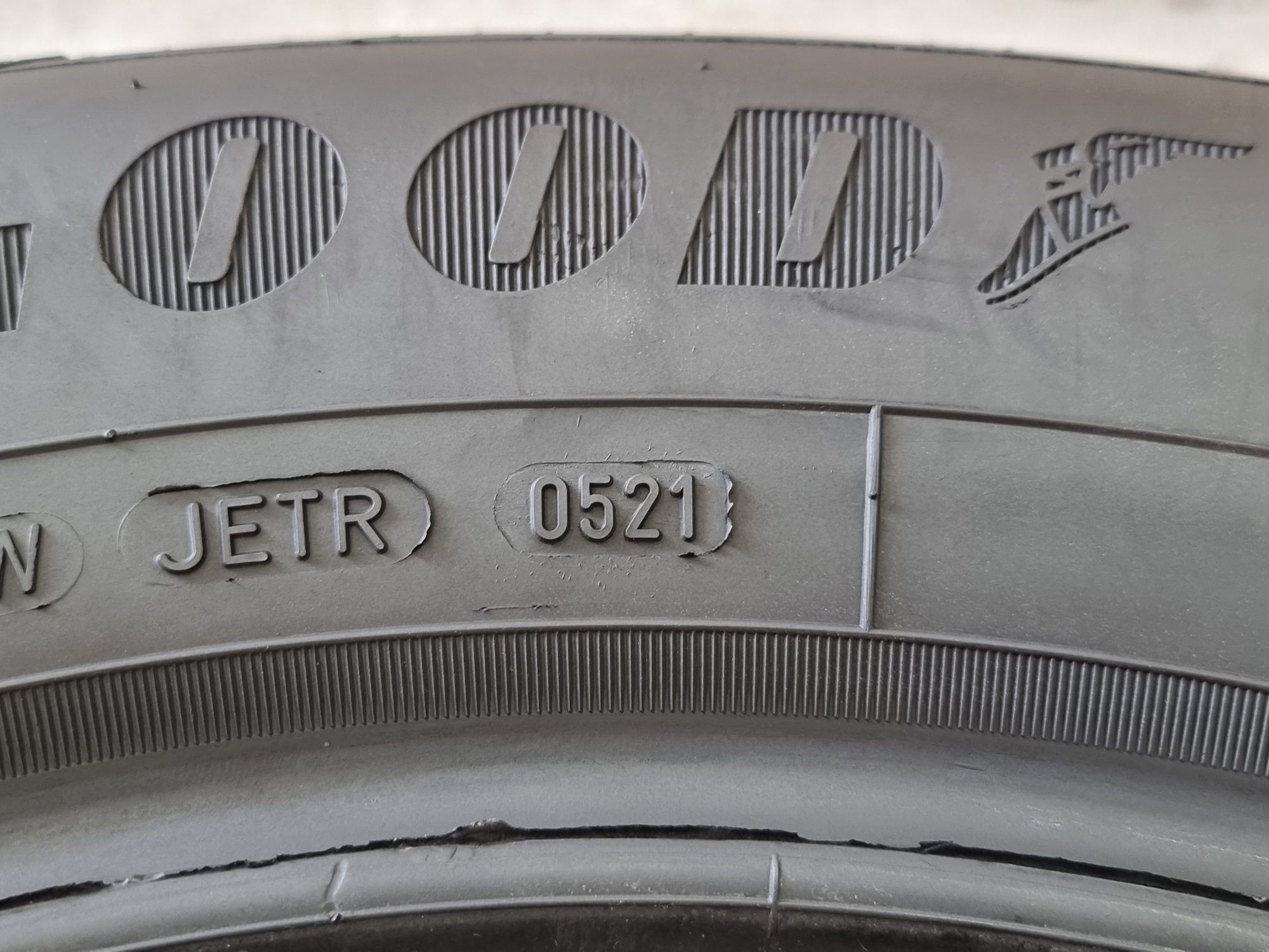 205/60/16 Goodyear 4Броя: 280лв 6.2мм
