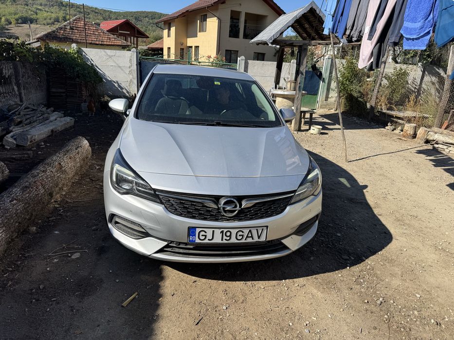 Opel astra hatchback 2021