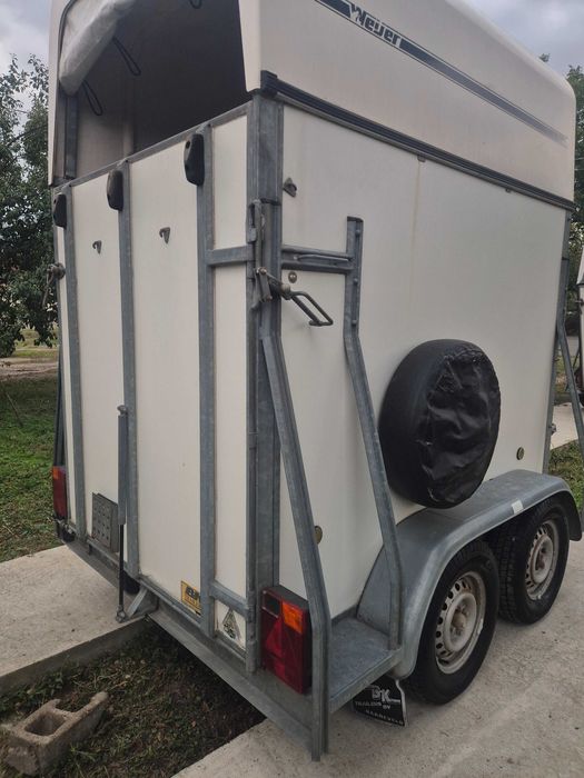 Remorca de cai de vanzare