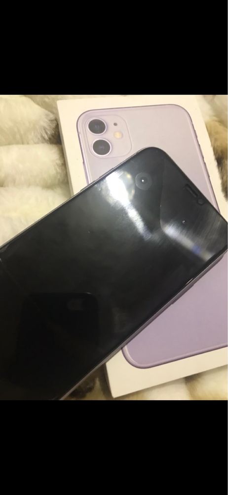 Продам iPhone 11