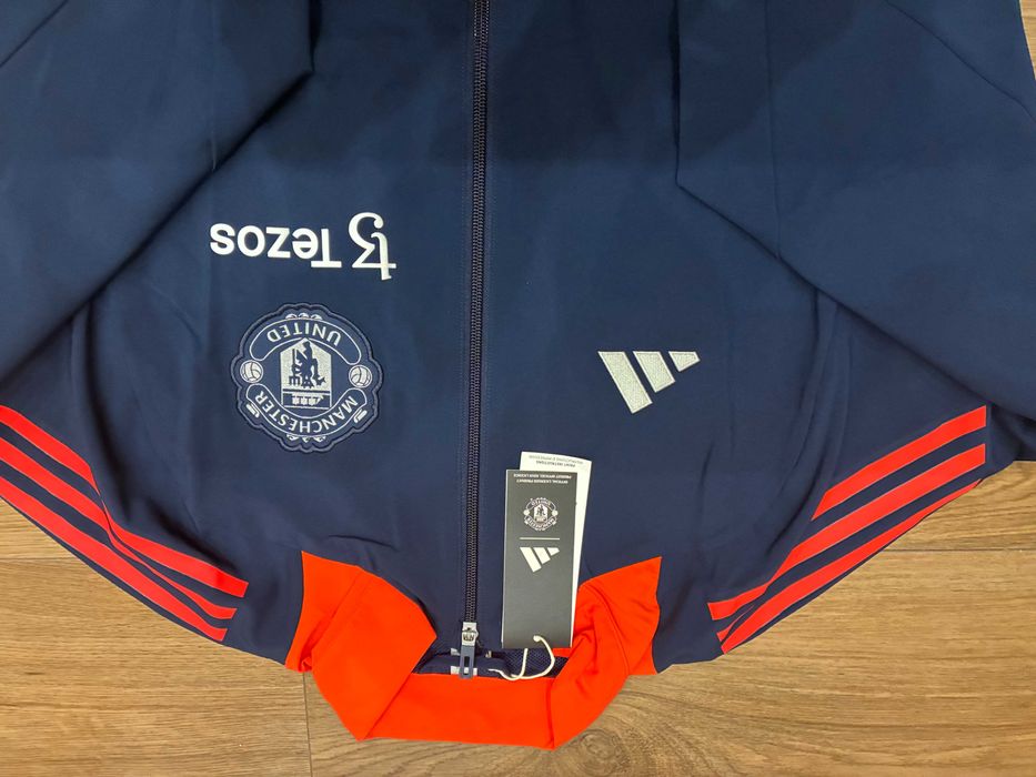 Нови оригинални екипи и горнища на Манчестър Юнайтед