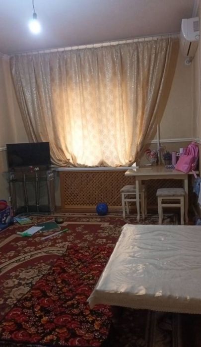 Продаётся 1 комнатная на Башлыке возле 127 Школы