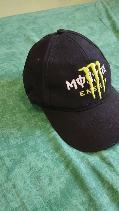 Оригинална шапка на Monster