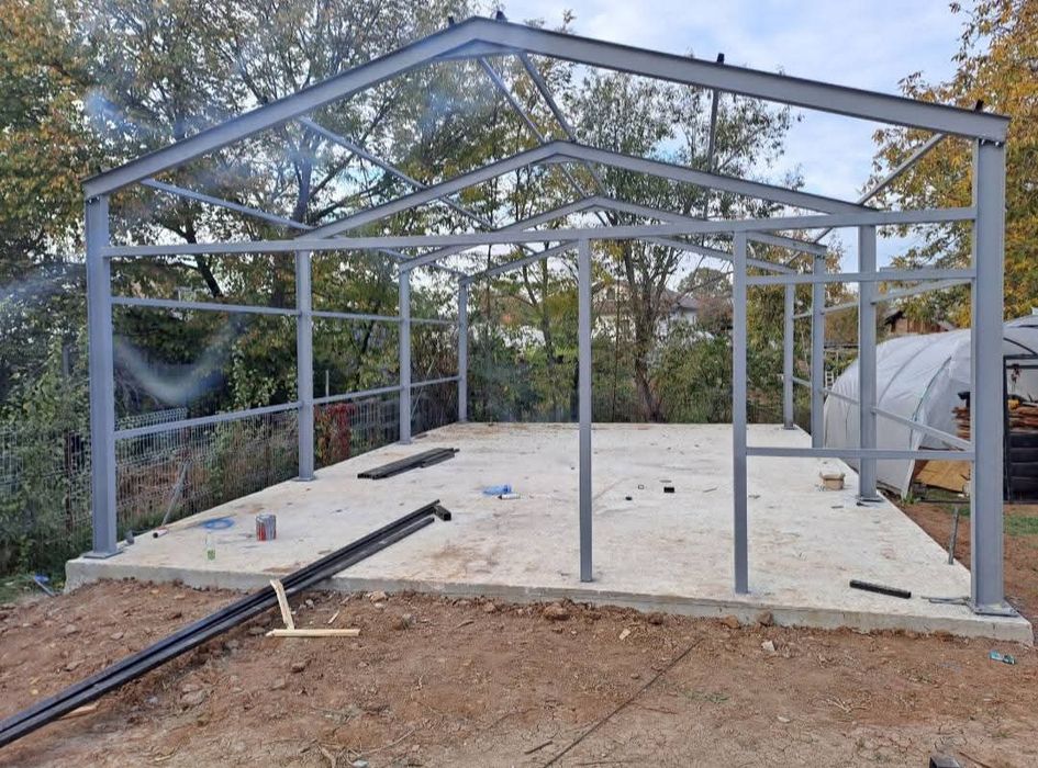 Vând structura metalică 7x15x4