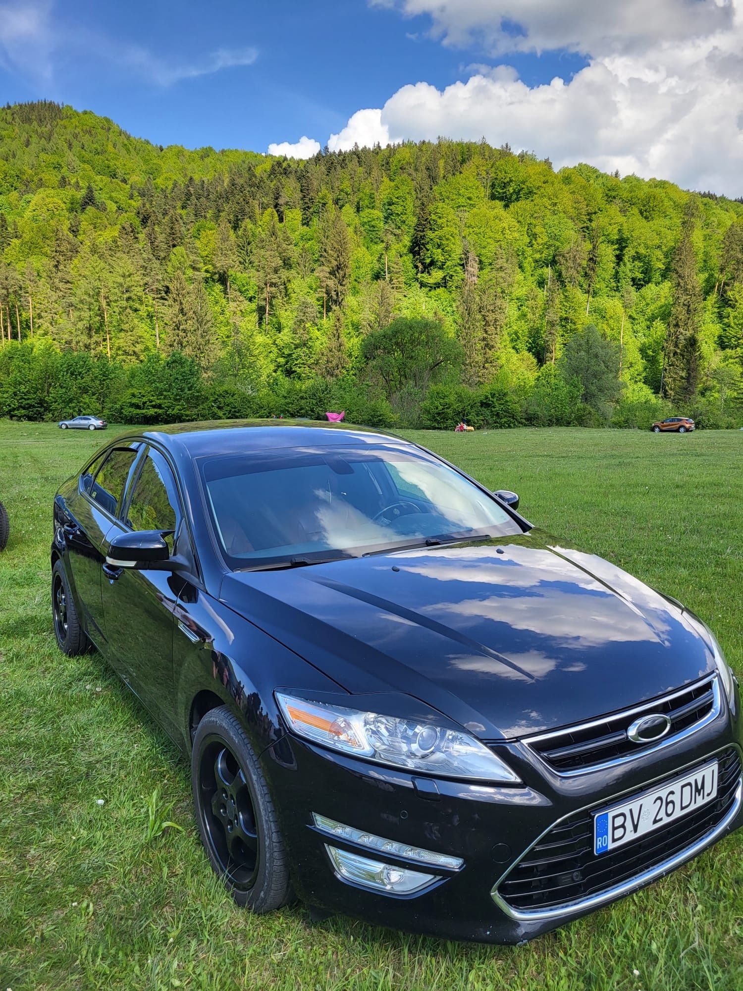 Vând Ford Mondeo 1.6