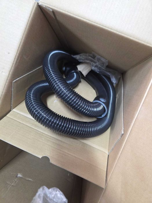 Aspirator fara sac Karcher VC 3, 700 W, recipient 0.9 l