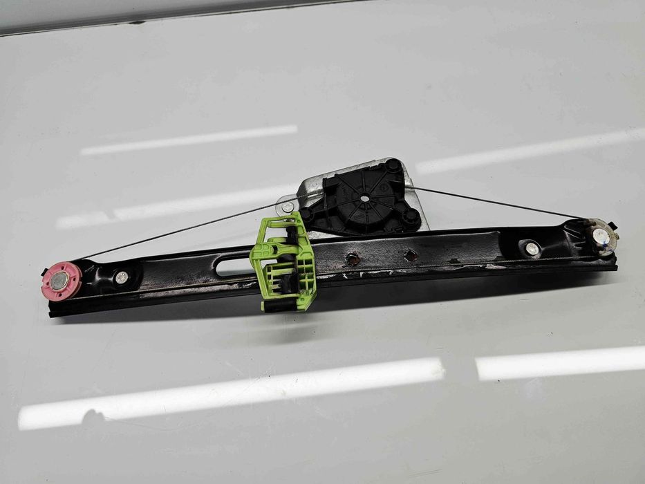 Macara electrica geam dreapta spate Bmw 3 (E90) [Fabr 2005-2011]