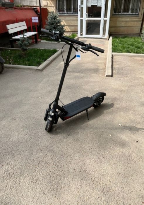 Продам электросамокат Jjoyor Y7-S