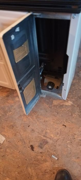 Convectoare pe gaz Lampart LB 20 cu Tiraj forțat stare foarte bună .