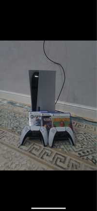 Playstation 5.    .