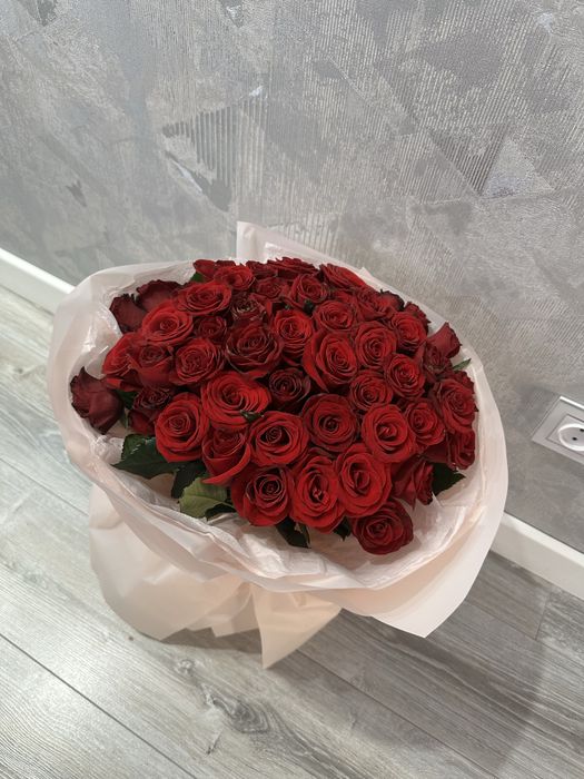 51 роза сатылады.