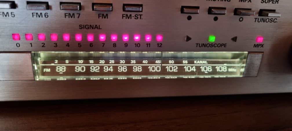 Tuner Grundig mt 100.