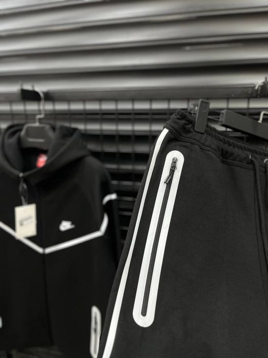 Nike Tech Fleece REFLECTIVE 2025/Рефлективен Найк Тек Флийз