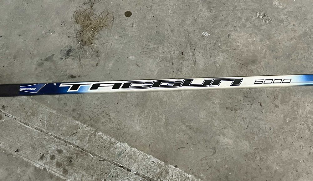 Crosa hochei TacGun 6000 Composite usoară rezistenta carbon compozit