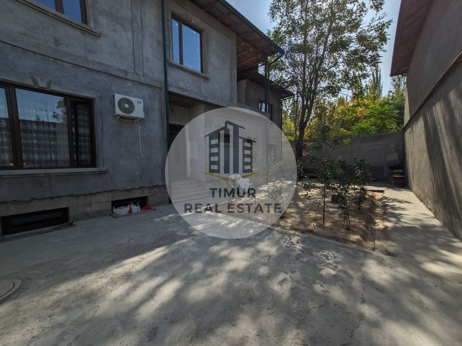 Продажа Участок 3.5 сотки коробка 250м2