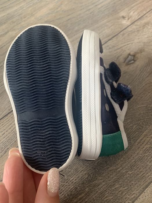 Обувки майорал