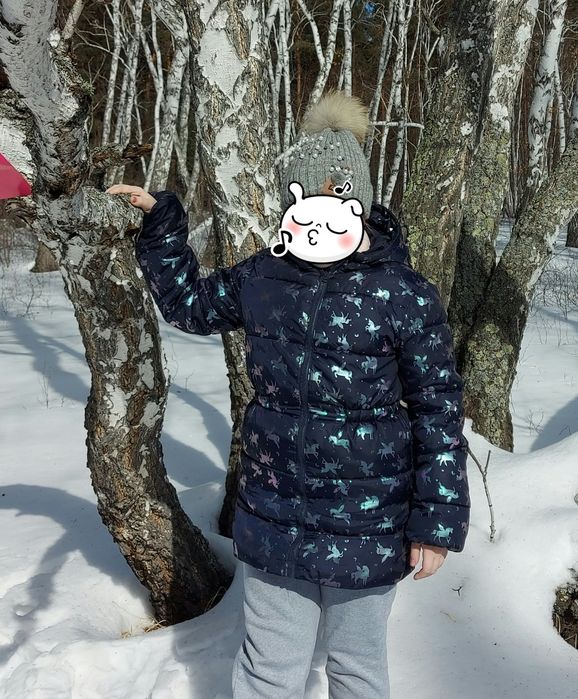 Куртка демисезонная. Рост 152. Очень теплая.